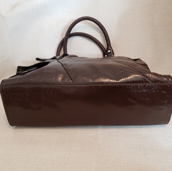 Oversized Purse Brown Tote Bow Front High Shine Shoulder Bag 17" Wide - Picture 11 of 16